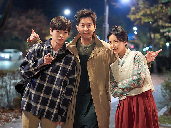 Drama Terbaru Hwang Jung Eum dan Sungjae BTOB Selesai Syuting, Kapan Tayang?