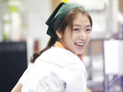 Wah, Park Shin Hye Di Perebutkan Perusahaan Drama Cina!