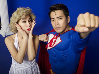Aksi Lucu Para Pemain 'Cunning Single Lady' Parodikan Marilyn Monroe dan Superman!