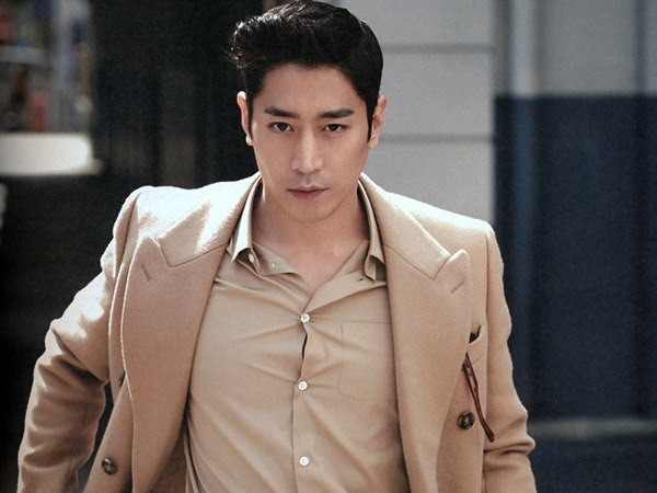 Member Lain Sibuk Solo Album, Eric Shinhwa Siap Kembali Beraksi dalam Proyek Drama?