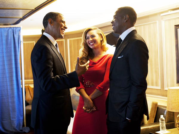 Biarkan Putrinya Dengarkan Lagu Beyonce, Presiden Obama Dikritik!