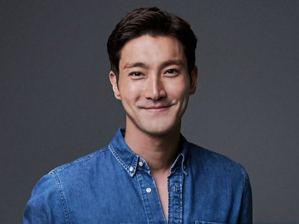 Siwon Super Junior Sampaikan Pesan Menyentuh Bagi Korban Bullying