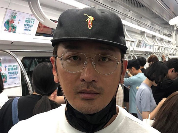 Ha Jung Woo Bikin Heboh Naik Subway Usai Gelar Acara Jumpa Fans