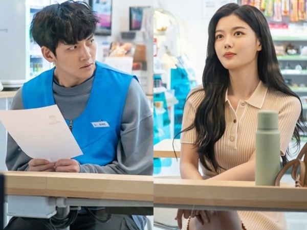 Kim Yoo Jung Lakukan Wawancara Tak Biasa Dengan Ji Chang Wook di Drama 'Backstreet Rookie'