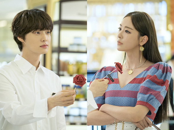 Bocoran Momen Pertemuan Pertama Ahn Jae Hyun dan Lee Da Hee di Drama 'The Beauty Inside'