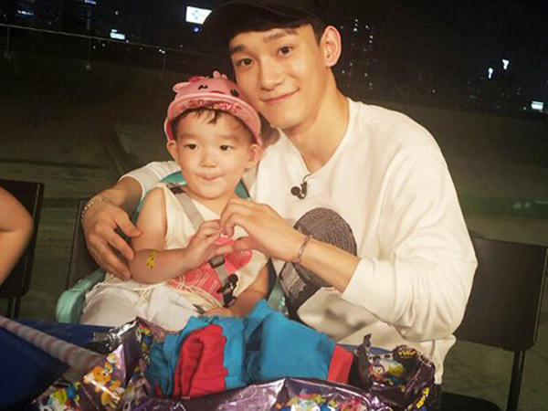 Setelah Suho, Kini Giliran Chen EXO Berikan Hadiah Manis Untuk SoDa Siblings