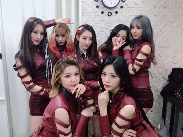 Aksi Keren Girl Group DreamCatcher Lakukan Misi 'Weekly Idol' Hingga Cover Dance Infinite