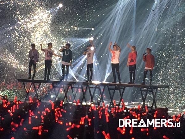 Bilang 'Bagus' Hingga Buat Janji, iKON Sukses Hibur Fans Indonesia di Konser Perdananya