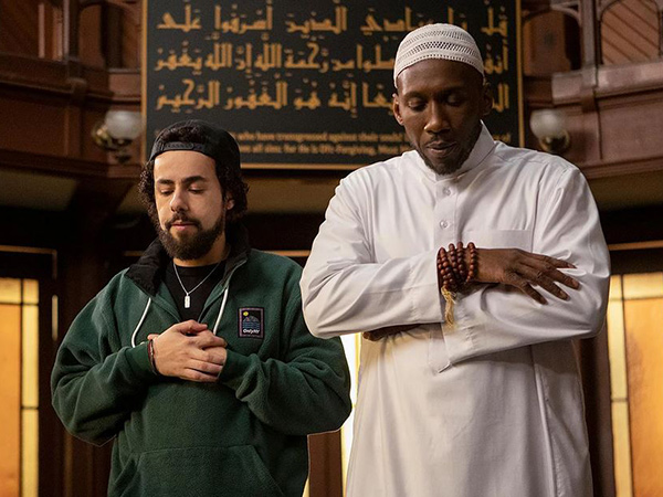 Dua Aktor Muslim Masuk Nominasi Emmy Awards 2020, Ini Daftar Lengkapnya