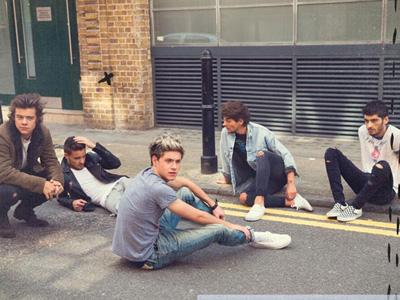 Umumkan Single Baru, One Direction Pamer Foto Masa Kecil Mereka!