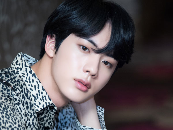 Punya Julukan 'Worldwide Handsome', Ibu Jin BTS Ternyata Mantan Kontestan 'Miss Korea'?