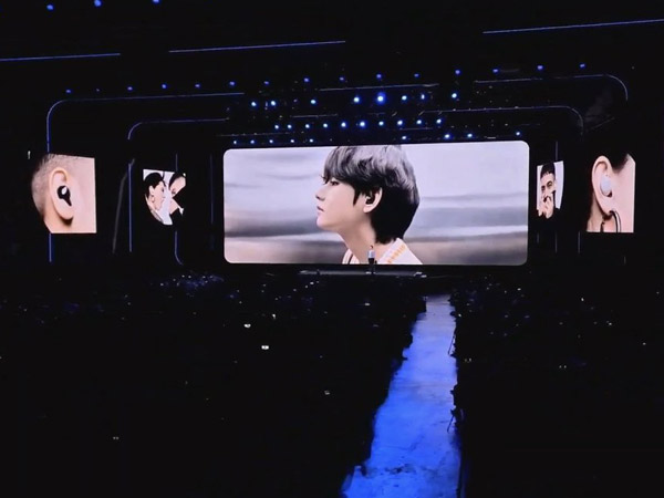 Saat V dan Lagu BTS Muncul di Gelaran Samsung Galaxy Unpacked 2020