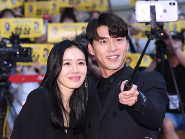 Sempat Dibantah Pacaran, Hyun Bin dan Son Ye Jin Terlihat Belanja Bareng