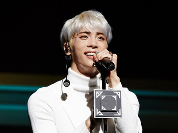 Kenang Setahun Kepergian Jonghyun SHINee Lewat 5 Lagu Solo Terbaiknya Ini (Part 2)