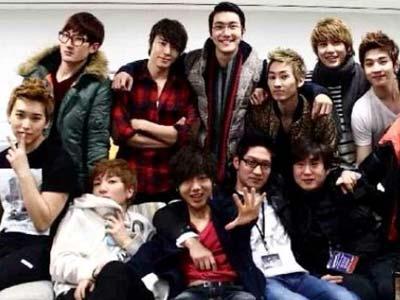 Super Junior Rayakan Ultah Ketujuh dengan Pamer Foto