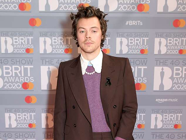 Duh, Harry Styles Dirampok dan Ditodong Pisau Saat Hari Valentine