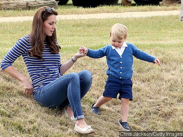 Sang Adik Sudah Enam Minggu, Kini Pangeran George Kembali Dimanja Sang Ibu!