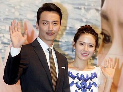 Son Ye Jin dan Kim Nam Gil Terlibat Cinta Lokasi?