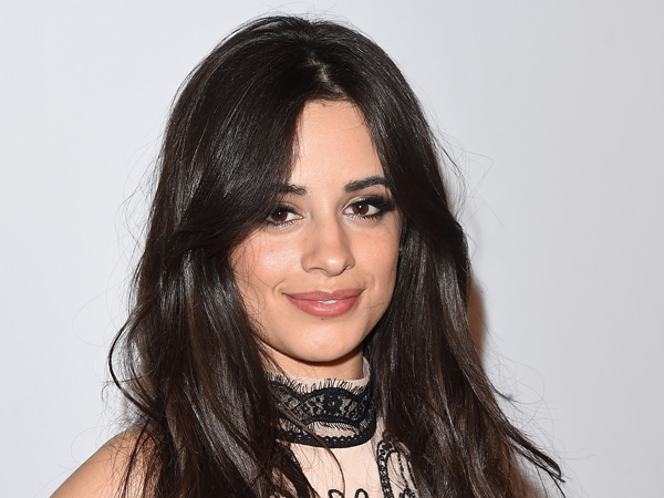 Camila Cabello 'Fifth Harmony' Libatkan Kegiatan Amal Dalam Lagu ‘Power in Me’