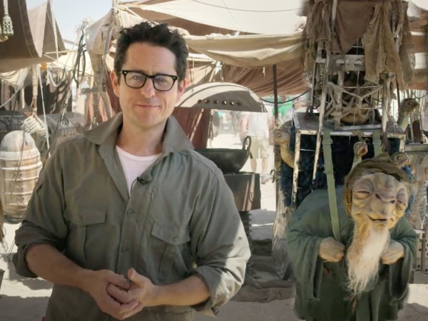 Sutradara JJ. Abrams Janjikan ‘Star Wars’ Akan Lebih ‘Ramah’ Perempuan!