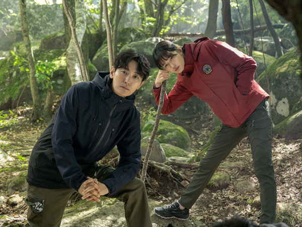Drama Terbaru Jun Ji Hyun dan Joo Ji Hoon, 'Jirisan' Tayang Bulan Oktober!