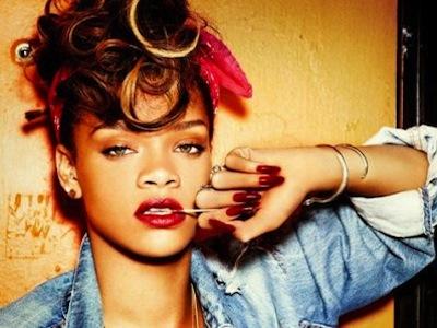 OMG! Paparazzi Pengutit Rihanna Mengaku Sebagai Calon Suaminya