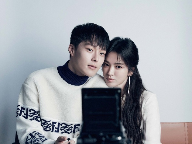 Jang Ki Yong Dikabarkan Gabung Agensi Song Hye Kyo