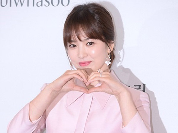Perdana Kerja Usai Nikah, Song Hye Kyo Tuai Pujian Tampil Cantik Tanpa Makeup!