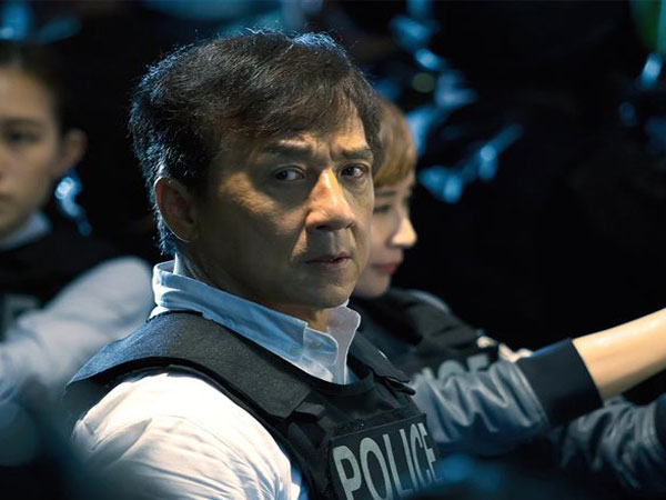 Jackie Chan Kembali Terlibat dalam Film Action dan Humor, 'Bleeding Steel'