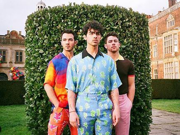'Sucker' Jadi Lagu Pertama Jonas Brothers yang Puncaki Hot 100 Billboard Selama 12 Tahun Berkarir