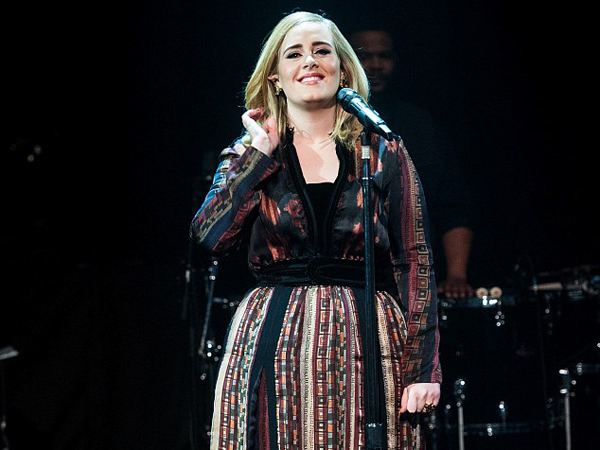Tak Masuk Daftar Nominasi, Adele Dipastikan Tampil di Grammy Awards 2016