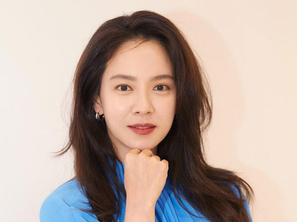 Song Ji Hyo Resmi Menuntut CEO Mantan Agensi Atas Dugaan Penggelapan