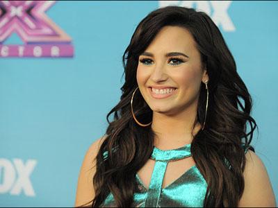 Demi Lovato Segera Tinggalkan Meja Juri X Factor Amerika!