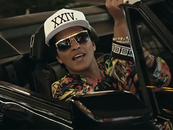Empat Tahun Vakum, Bruno Mars Akhirnya Comeback Bersenang-senang di MV ’24K Magic’!