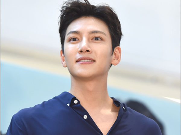 Pamer Pangkas Rambut Jelang Wamil, Ji Chang Wook Bikin Baper Fans