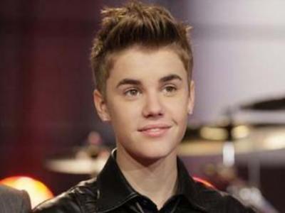 Justin Bieber Minta Maaf Pada Indonesia