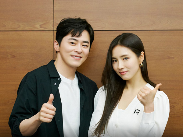 Jo Jung Suk dan Shin Se Kyung Tenggelam Dalam Karakter Saat Pembacaan Naskah Drama 'Sejak'