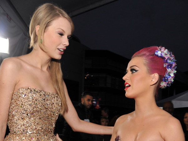 Tak Mau Kalah, Taylor Swift Juga Siap Serang Katy Perry di Grammy Awards 2015!