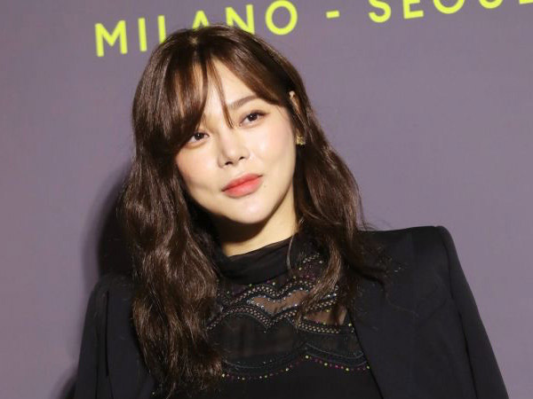 Agensi dan Aktris Park Si Yeon Minta Maaf Atas Insiden Tabrakan Ketika Mabuk