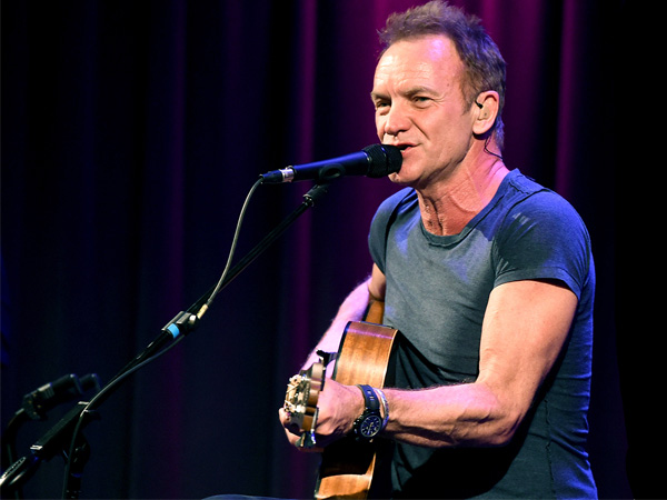 Simpati Pada Pengungsi, Sting Rilis Lagu 'Insha Allah' di New York