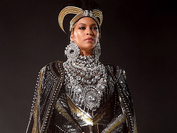 Beyonce Dituding Palsukan Identitas hingga Pemuja Setan