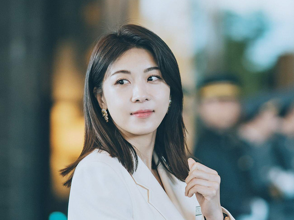 Ha Ji Won Bahas Hal Menarik dari Karakter dan Drama 'Curtain Call'