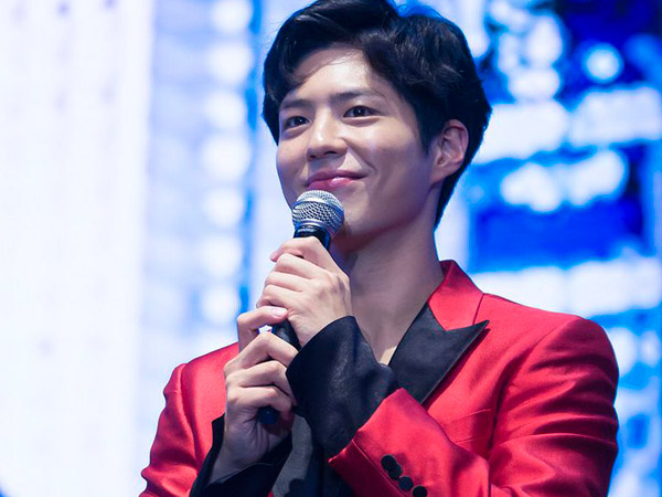 Interaksi Manis dengan Fans di Atas Panggung, Park Bo Gum Jadi Raja Fanservice Semalam