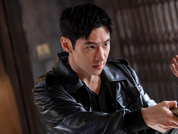 Lee Je Hoon Tampil Lebih Berkarisma di 'Taxi Driver' Musim Kedua