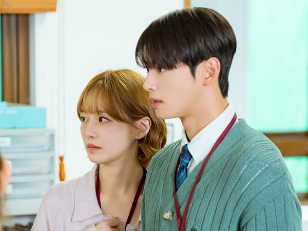 Cha Eunwoo dan Park Gyu Young Akan Buka-bukaan di 'A Good Day to Be a Dog'