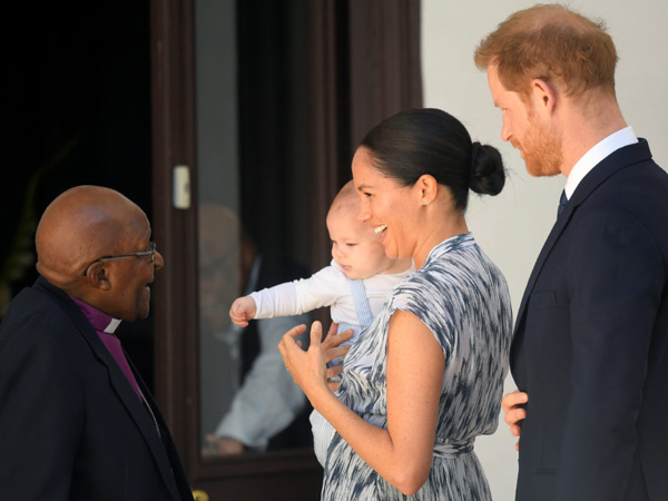 Perdana Wajah Baby Archie Diungkap ke Publik, Bak Duplikat Pangeran Harry Kecil!