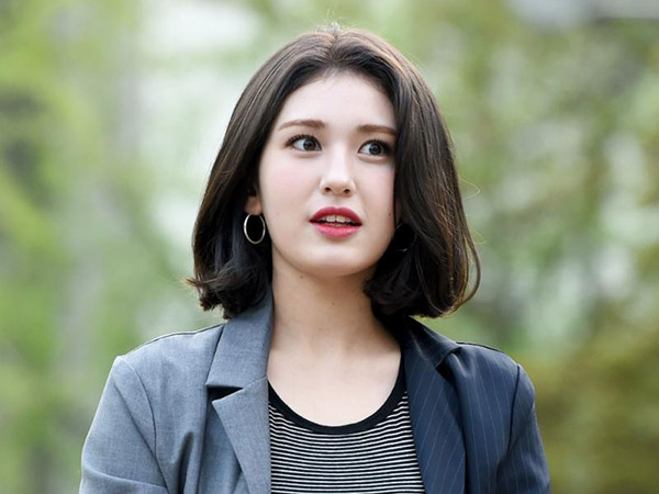 Tak Kunjung Debut, Jeon Somi Pilih Hengkang dari JYP Entertainment