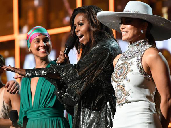 Kehadiran Michelle Obama Kejutkan Penonton di Grammy Awards 2019!