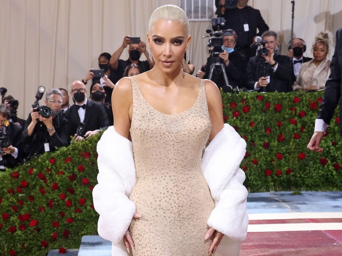 Gaun Marilyn Monroe Rusak Setelah Dipakai Kim Kardashian