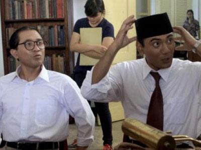 Lukman Sardi Acuhkan Kontroversi Film Soekarno